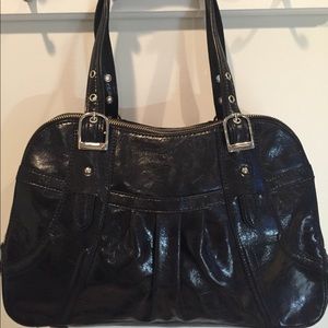 Maxx New York Leather Cross Body